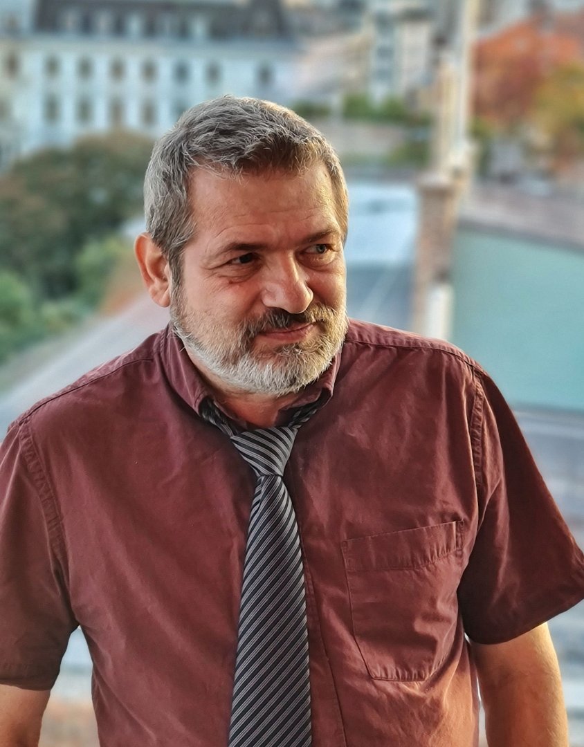 member photo